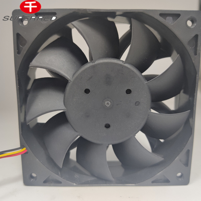 Ventilatore PBT in plastica 12V DC Controllo della temperatura silenzioso ed efficiente